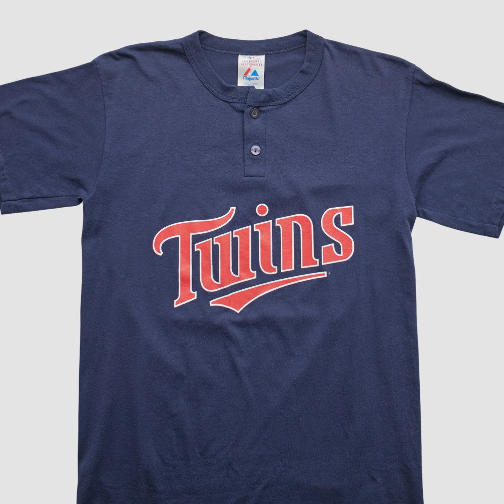 Minnesota Twins Majestic 2000s T-shirt - MLB T-shirts