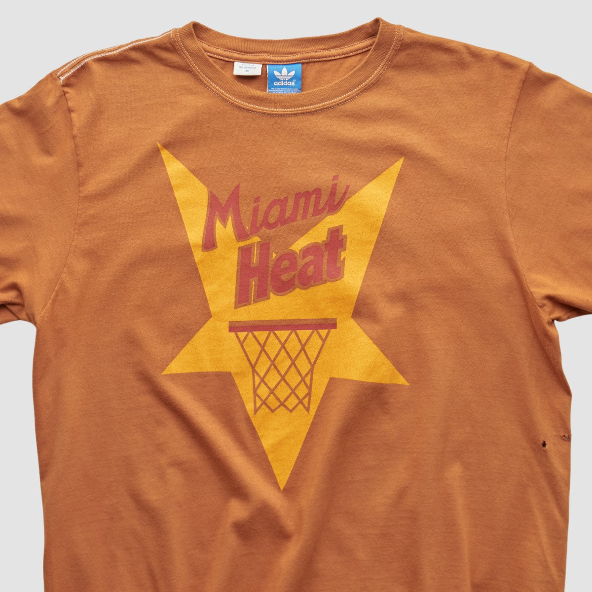 Orange Miami Heat 2010s T-shirt | NBA