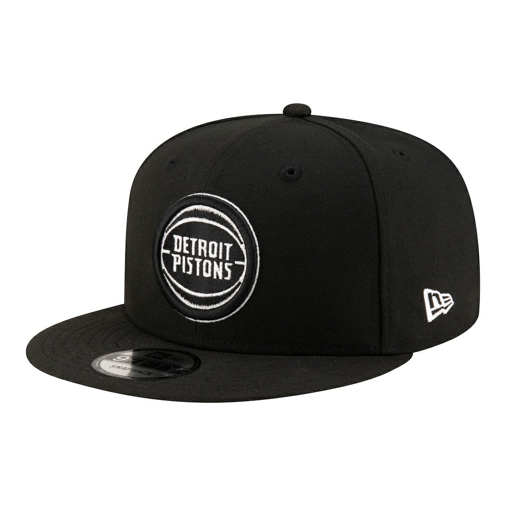 Black/White Detroit Pistons Team 9FIFTY Snapback Hat | NBA