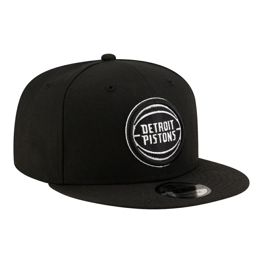 Black/White Detroit Pistons Team 9FIFTY Snapback Hat | NBA