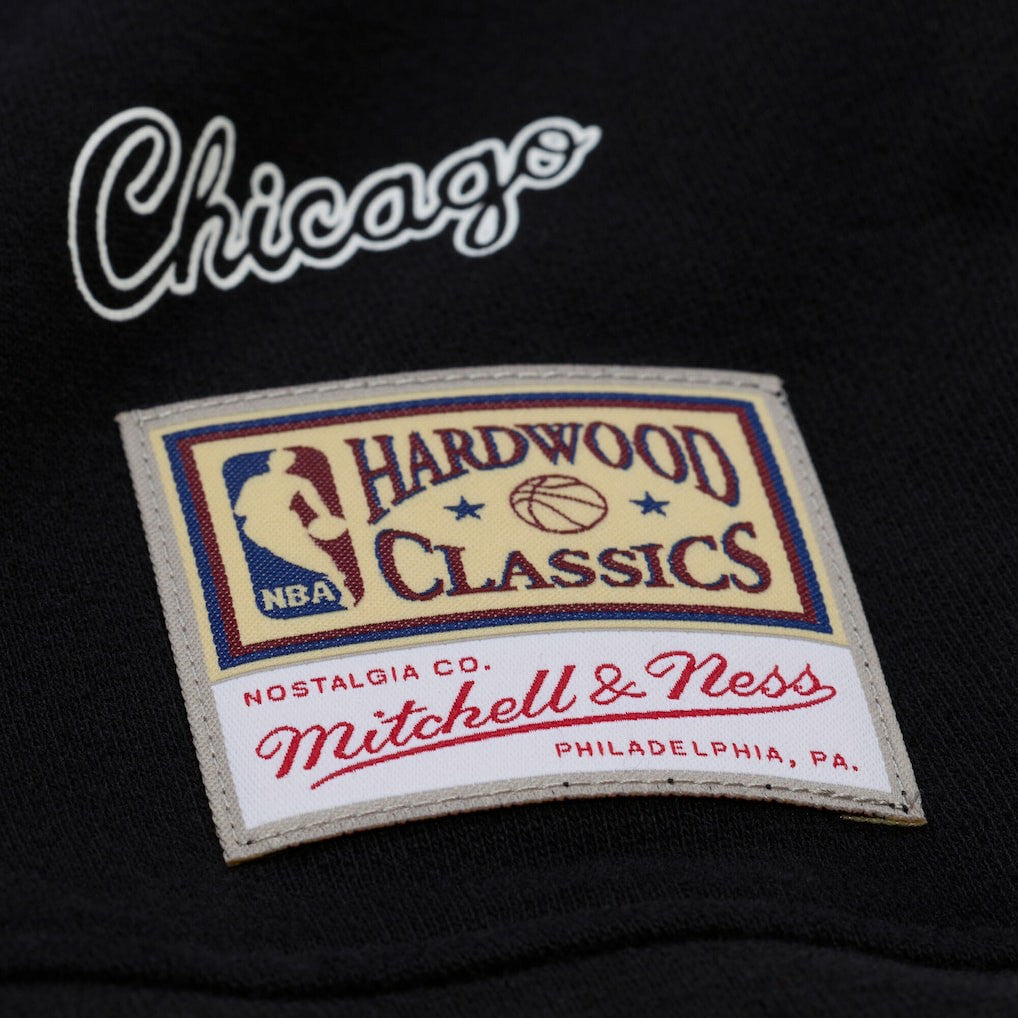 Black Chicago Bulls Women's Hardwood Classics Script Lightweight Sweatshirt | NBA
