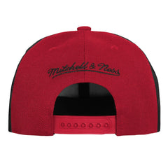 Black Chicago Bulls Youth Mascot Snapback Hat | NBA