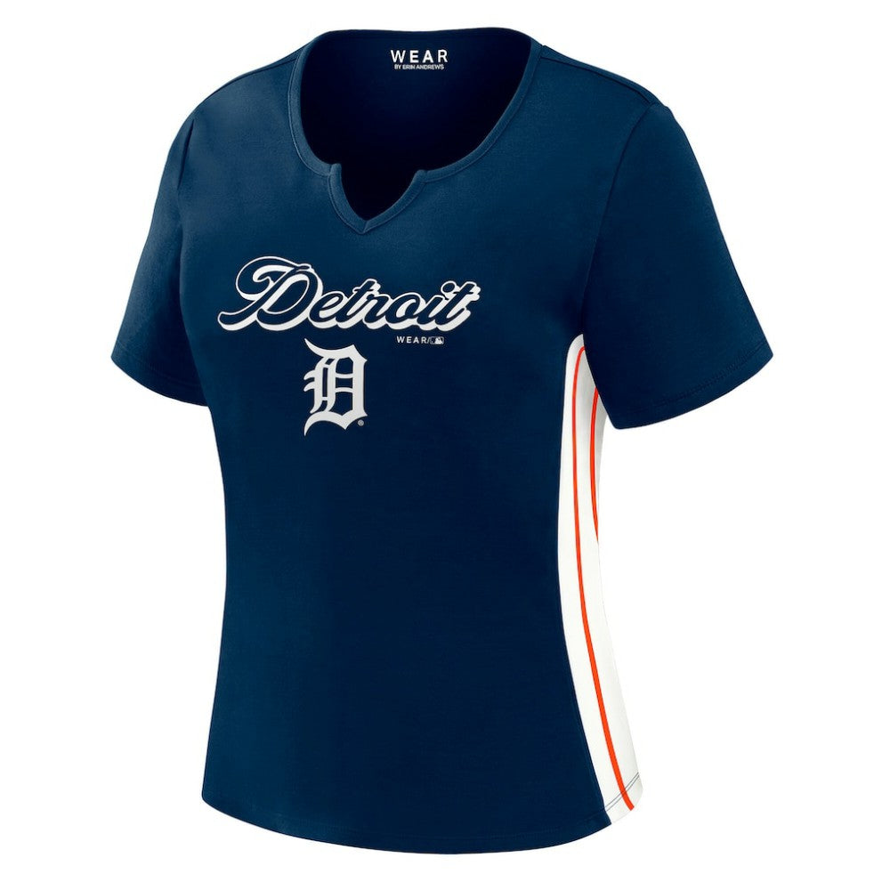 Detroit Tigers WEAR by Erin Andrews Women's Notch Neck Cropped T-Shirt - MLB T-shirts