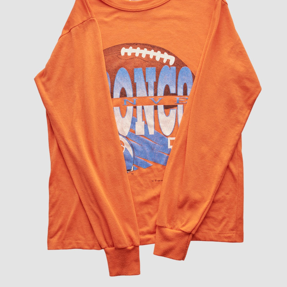 Denver Broncos NFL 90s Long Sleeve T-shirt | NFL Online