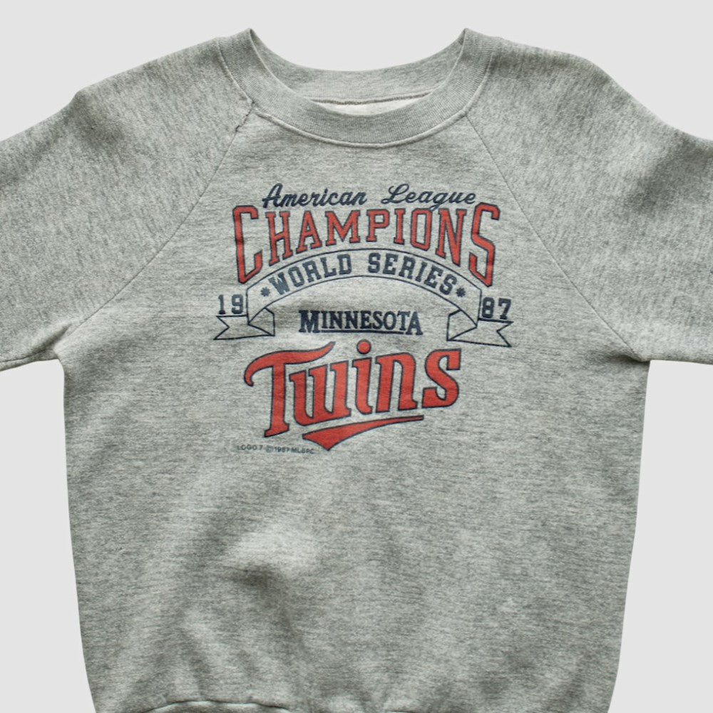 Minnesota Twins 1987 Pullover Sweatshirt - MLB Pullover