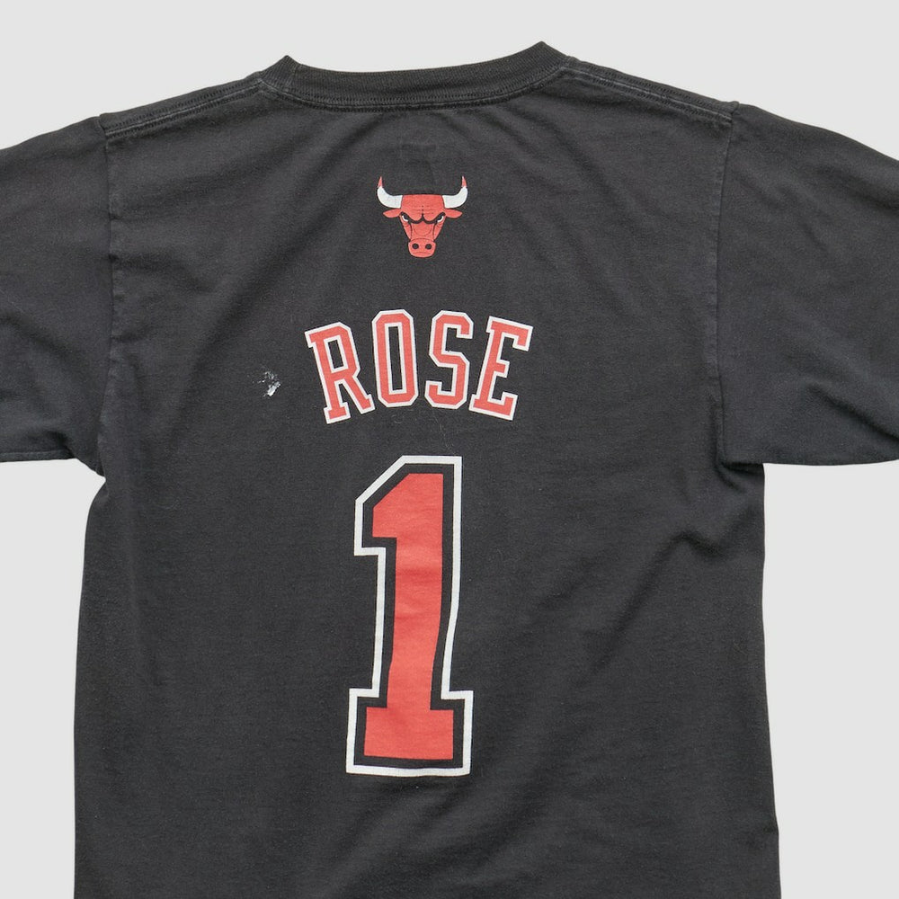 Black Chicago Bulls 2010s T-shirt sale | NBA