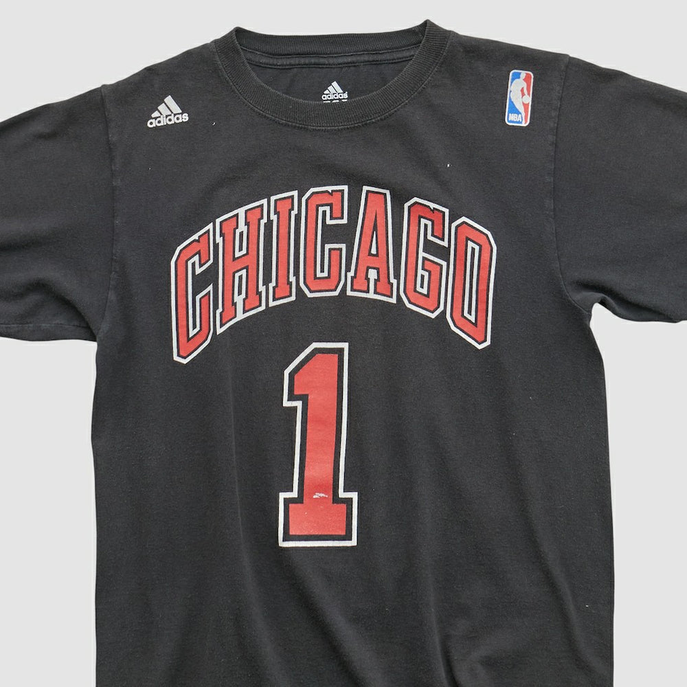 Black Chicago Bulls 2010s T-shirt sale | NBA