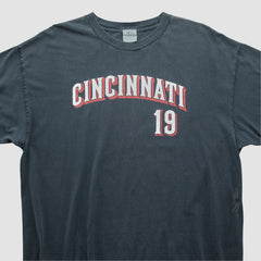 Cincinnati Reds Genuine Merchandise 2000s T-shirt - MLB T-shirts