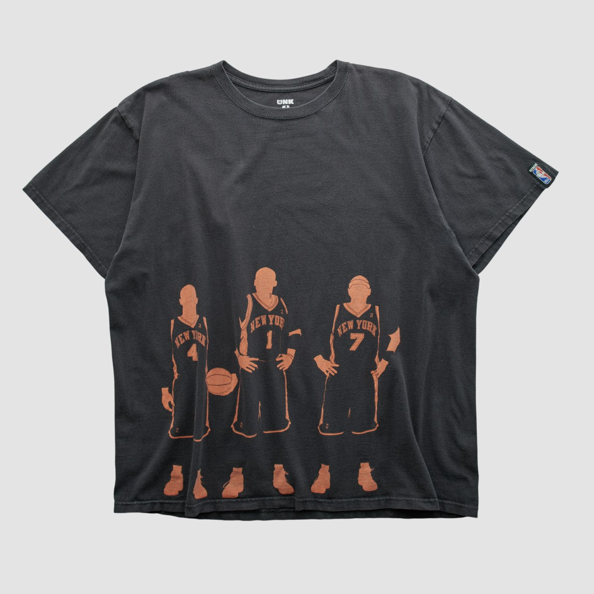 Black New York Knicks UNK 2010s T-shirt | NBA