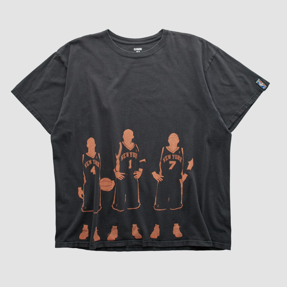 Black New York Knicks UNK 2010s T-shirt | NBA