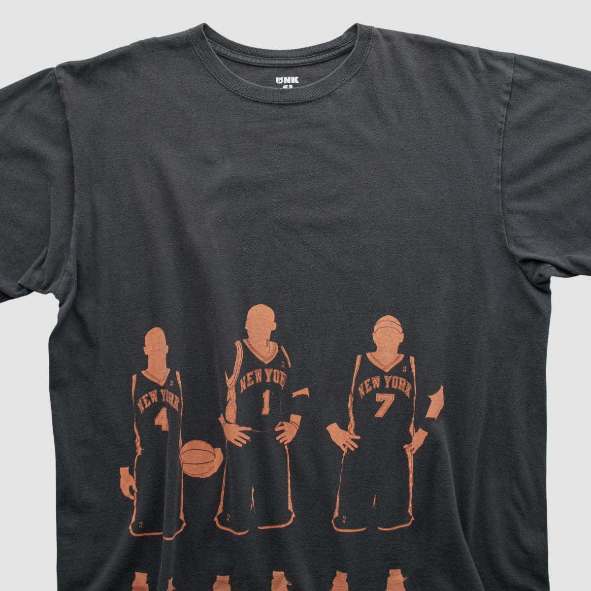 Black New York Knicks UNK 2010s T-shirt | NBA