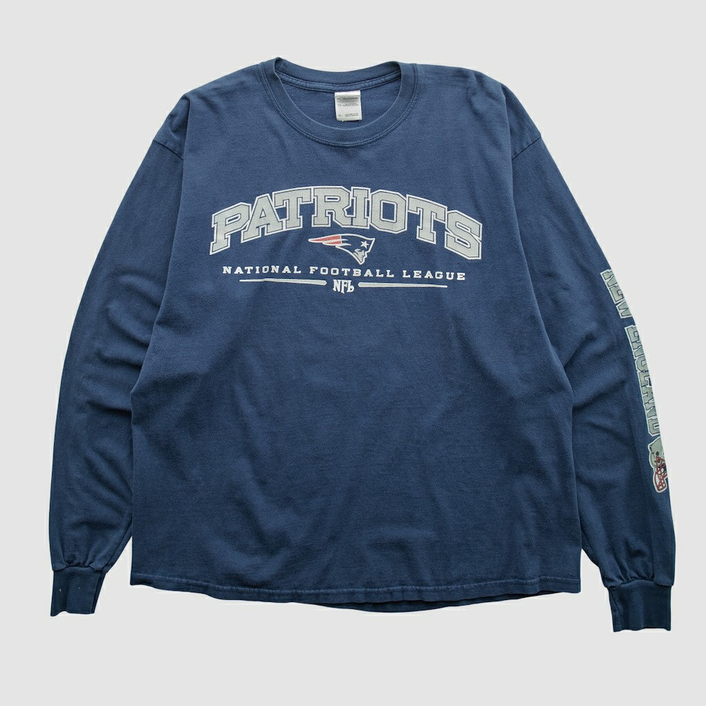 New England Patriots Gildan 2000s Long Sleeve T-shirt | NFL On sale