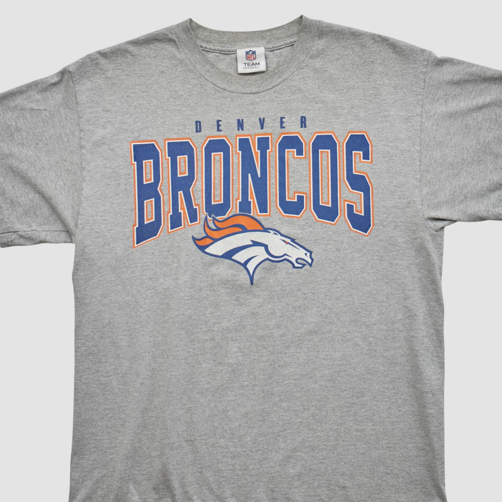Denver Broncos NFL 2010s T-shirt | NFL Near me