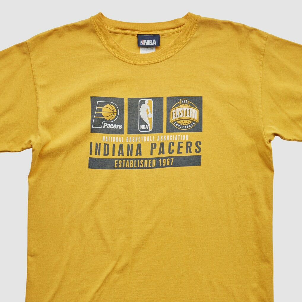 Yellow Indiana Pacers NBA 2000s T-shirt | NBA