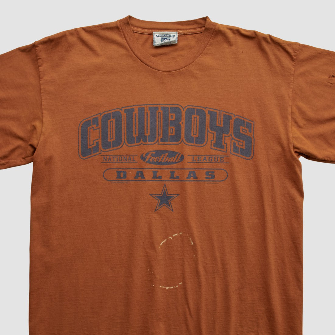 Dallas Cowboys Lee Apparel 90s T-shirt | NFL Near me