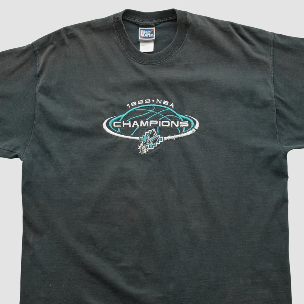 Black San Antonio Spurs Pro Player 1999 T-shirt | NBA