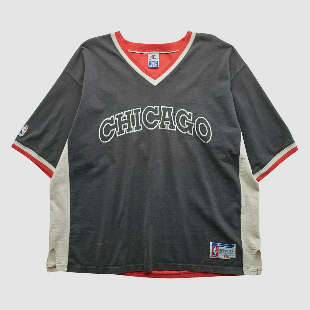 Black Chicago Bulls Champion 90s T-shirt sale | NBA