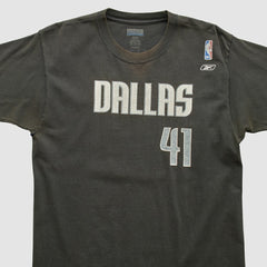 Black Dallas Mavericks Reebok 2000s T-shirt sale | NBA
