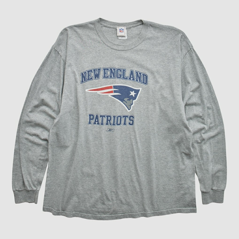 New England Patriots NFL 2000s Long Sleeve T-shirt | NFL Near me