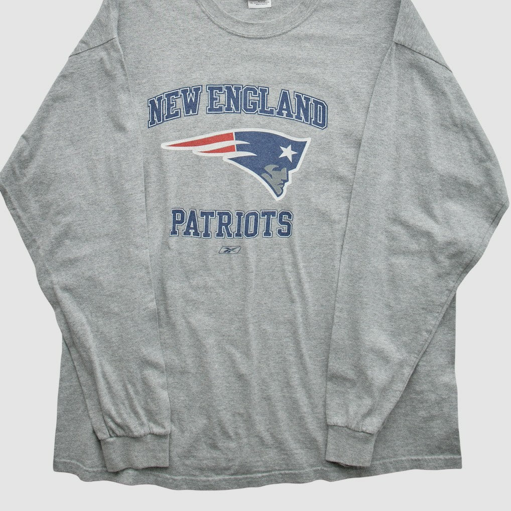New England Patriots NFL 2000s Long Sleeve T-shirt | NFL Near me