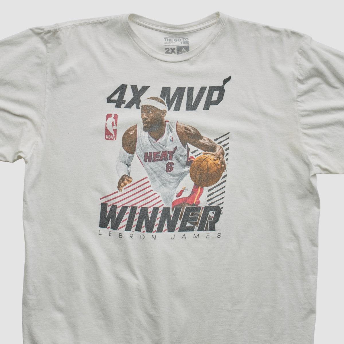 White Lebron James 2010s T-shirt | NBA