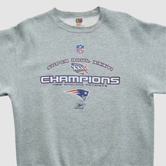 New England Patriots Super Bowl XXXVI Fruit of The Loom 2002 Pullover Sweatshirt | NFL Near me