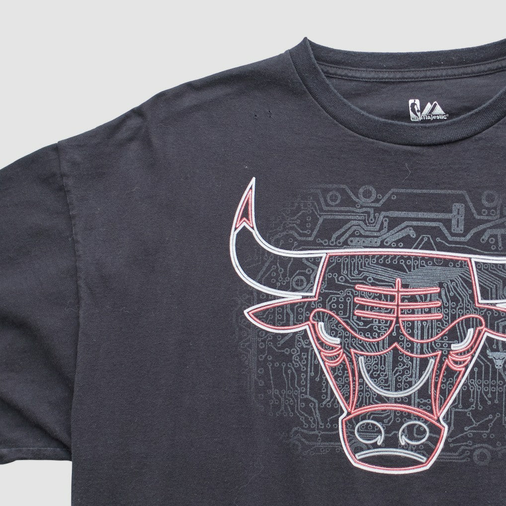 Black Chicago Bulls Majestic 2000s T-shirt sale | NBA