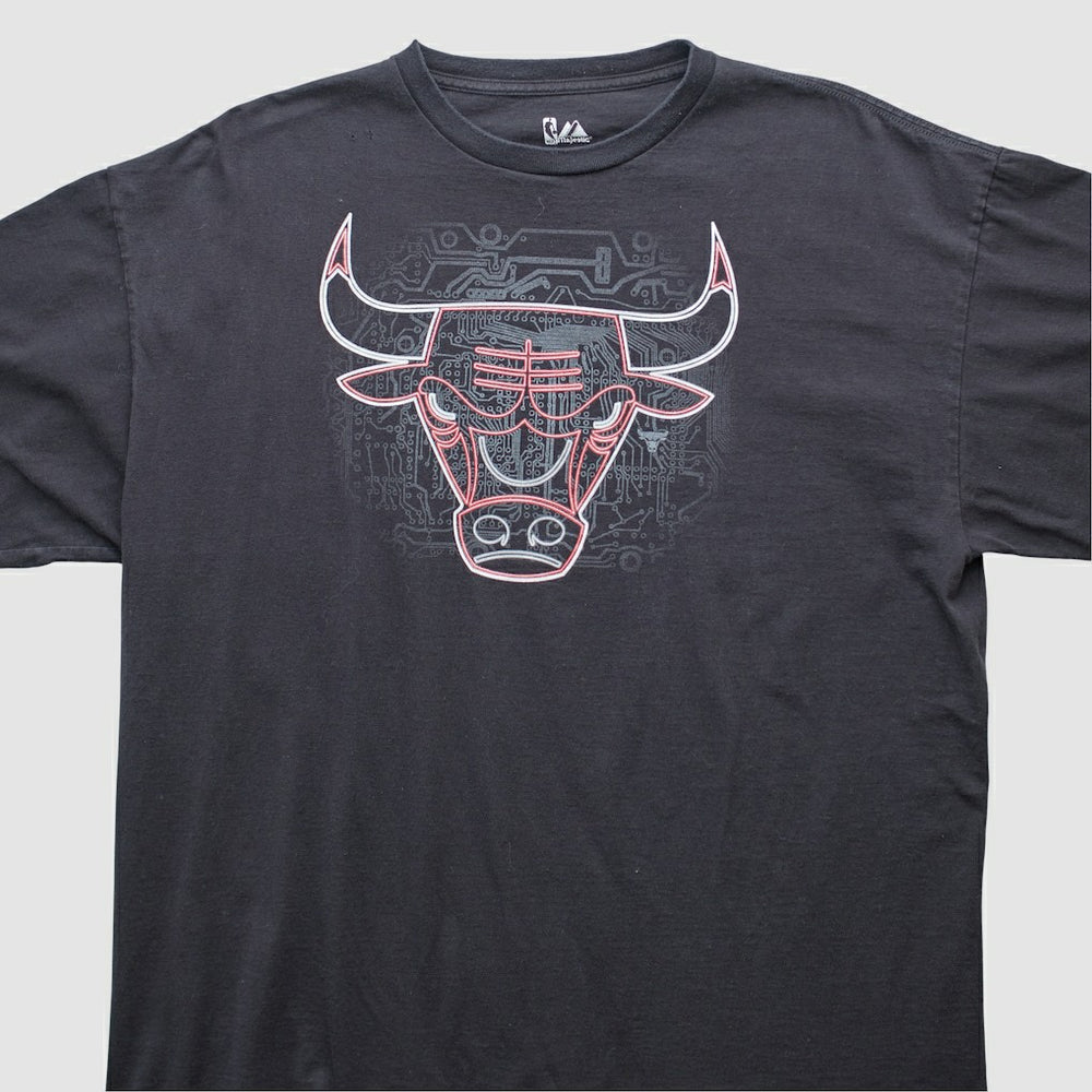 Black Chicago Bulls Majestic 2000s T-shirt sale | NBA