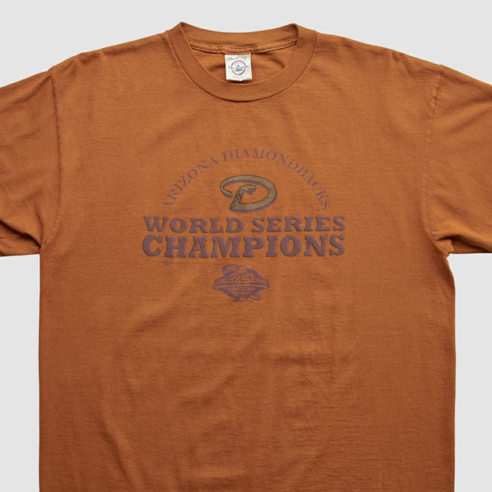 Arizona Diamondbacks Delta 2001 T-shirt - MLB T-shirts