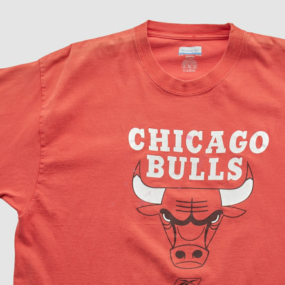 Red Chicago Bulls Reebok 2000s T-shirt sale | NBA
