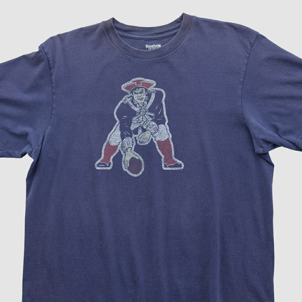 New England Patriots Reebok 2000s T-shirt | NFL Near me