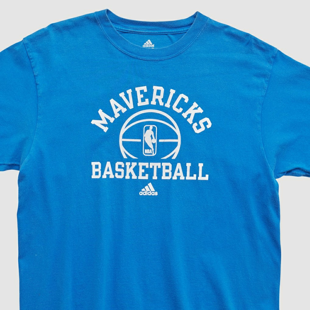 Blue Dallas Mavericks 2010s T-shirt sale | NBA