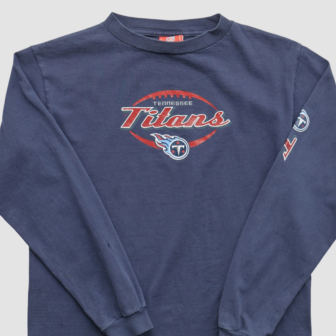 Tennessee Titans NFL 2000s Long Sleeve T-shirt | NFL Near me