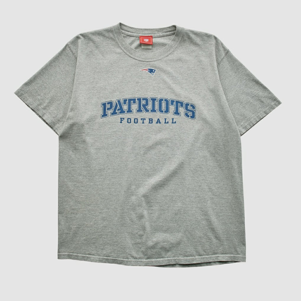 New England Patriots NFL 2000s T-shirt | NFL Outlet