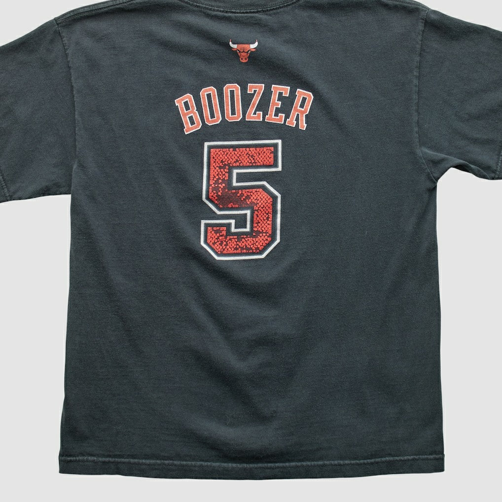 Black Chicago Bulls 2010s T-shirt sale | NBA