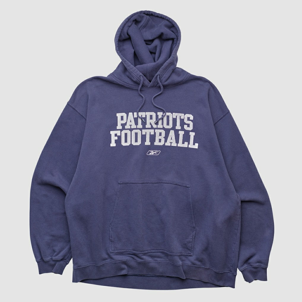 New England Patriots Reebok 2000s Hooded Pullover Sweatshirt | NFL Outlet