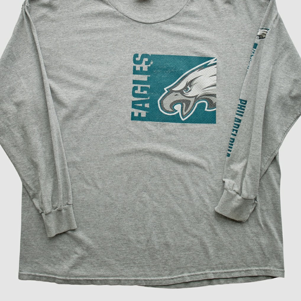 Philadelphia Eagles NFL 2000s Long Sleeve T-shirt | NFL Near me