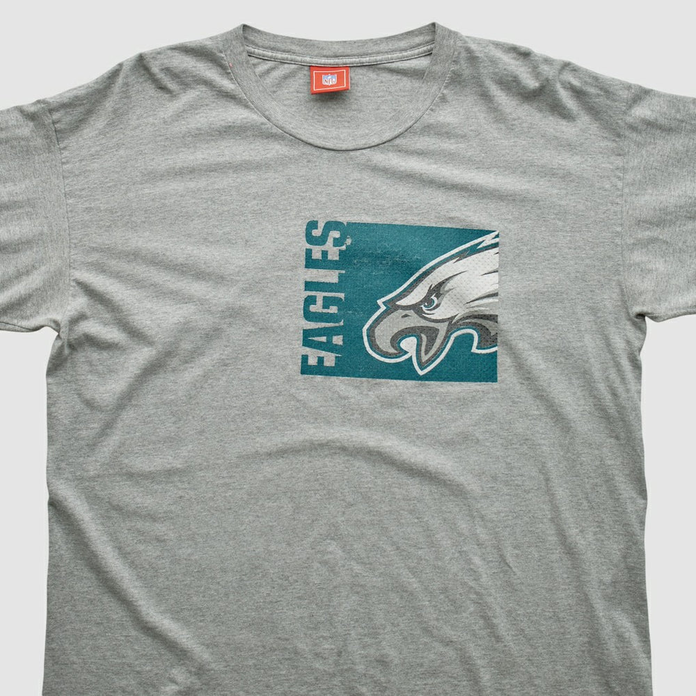 Philadelphia Eagles NFL 2000s Long Sleeve T-shirt | NFL Near me
