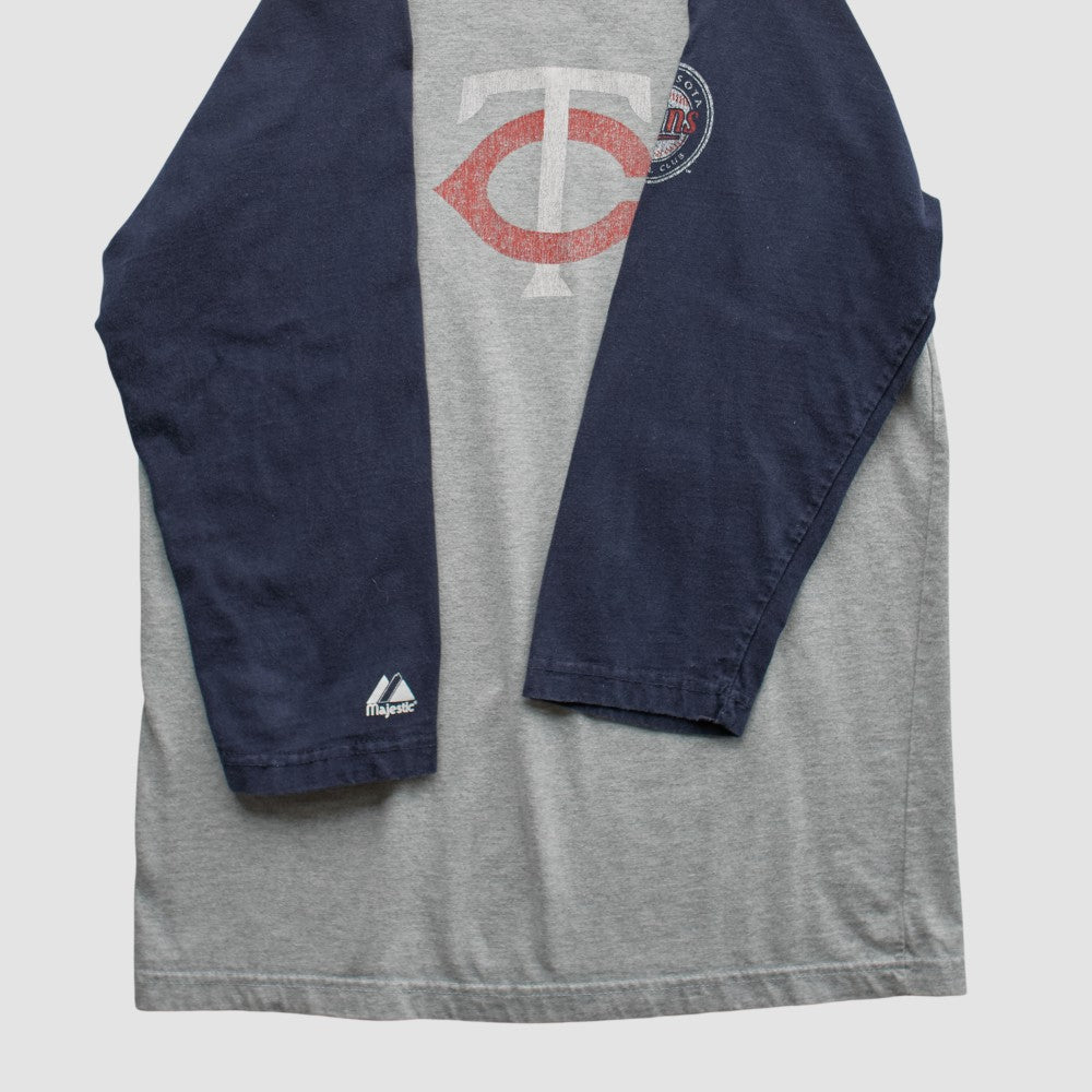 Minnesota Twins Majestic 2000s T-shirt - MLB T-shirts