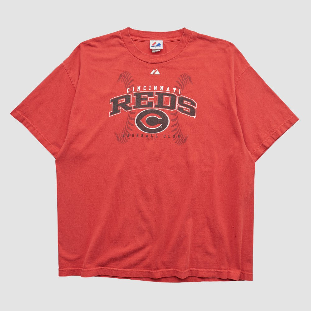 Cincinnati Reds Majestic 2000s T-shirt - MLB T-shirts