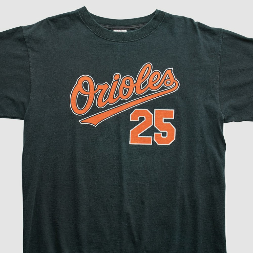 Baltimore Orioles Majestic 2000s T-shirt - MLB T-shirts