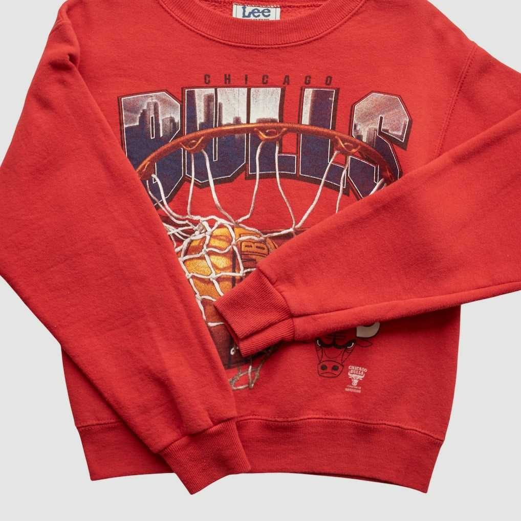 Red Chicago Bulls Lee Apparel 90s Pullover Sweatshirt | NBA