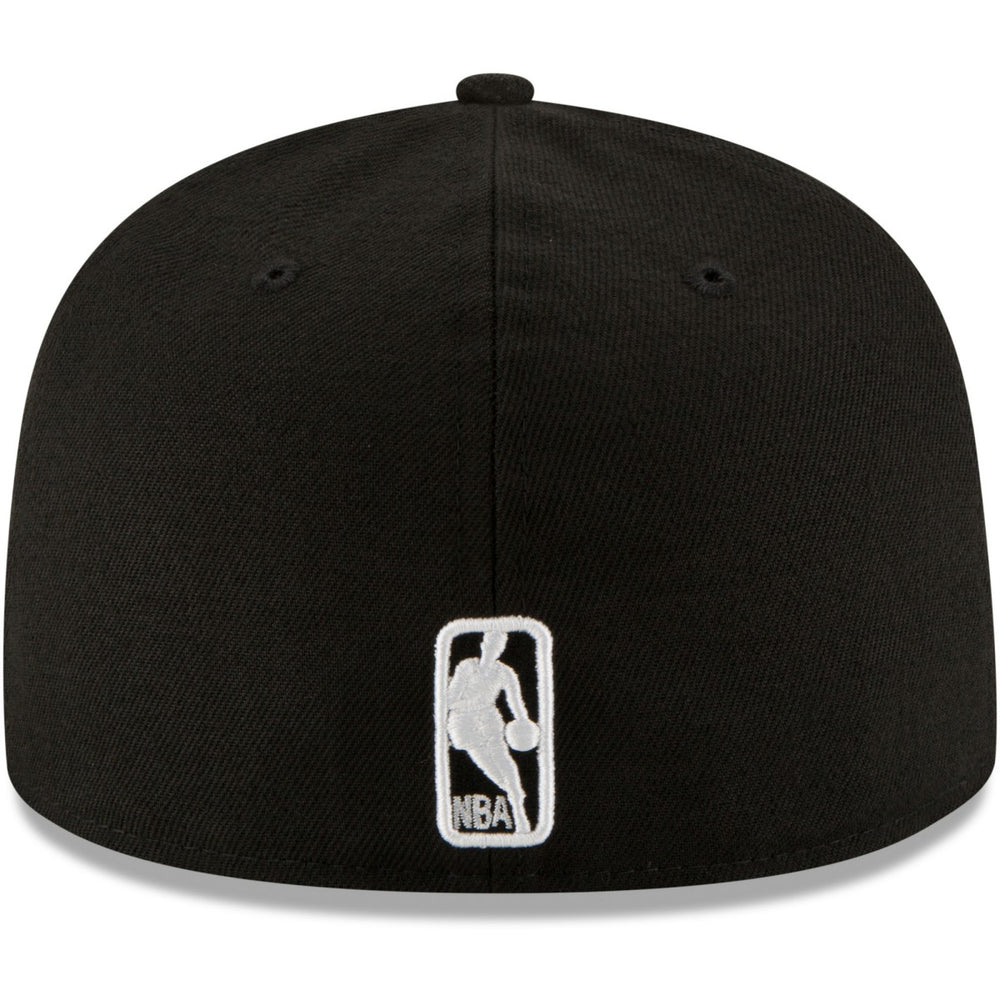 Black New York Knicks Black & White Logo 59FIFTY Fitted Hat | NBA