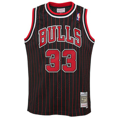 Black Scottie Pippen Chicago Bulls Big & Tall Hardwood Classics Swingman Jersey sale | NBA