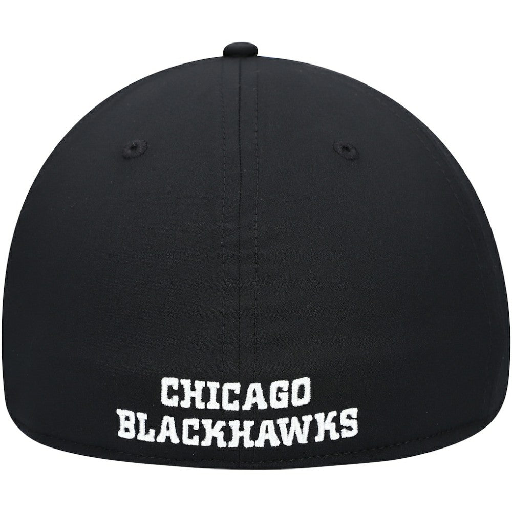 Chicago Blackhawks Fanatics Core Primary Logo Flex Hat -  NHL Hats