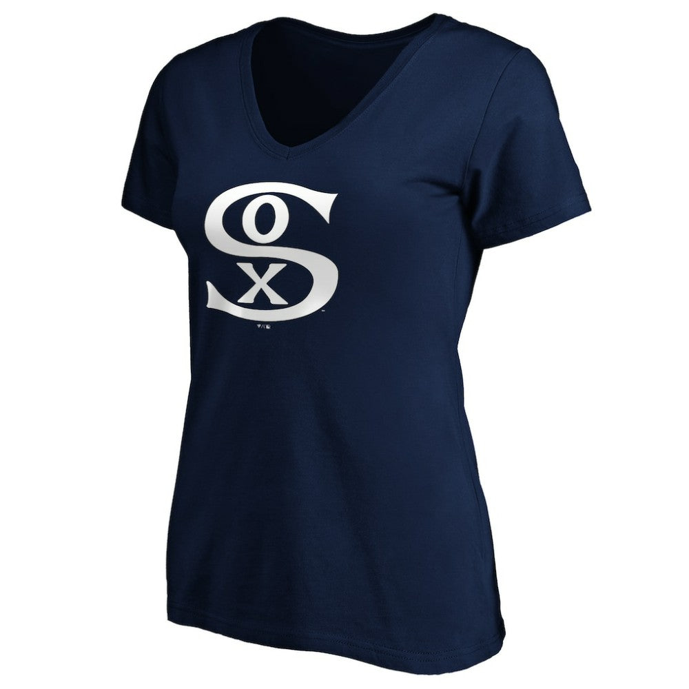 Chicago White Sox Women's Cooperstown Collection Huntington Logo V-Neck T-Shirt - MLB T-shirts