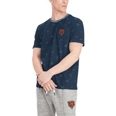 Chicago Bears Tommy Hilfiger Essential Pocket T-Shirt | NFL Near me