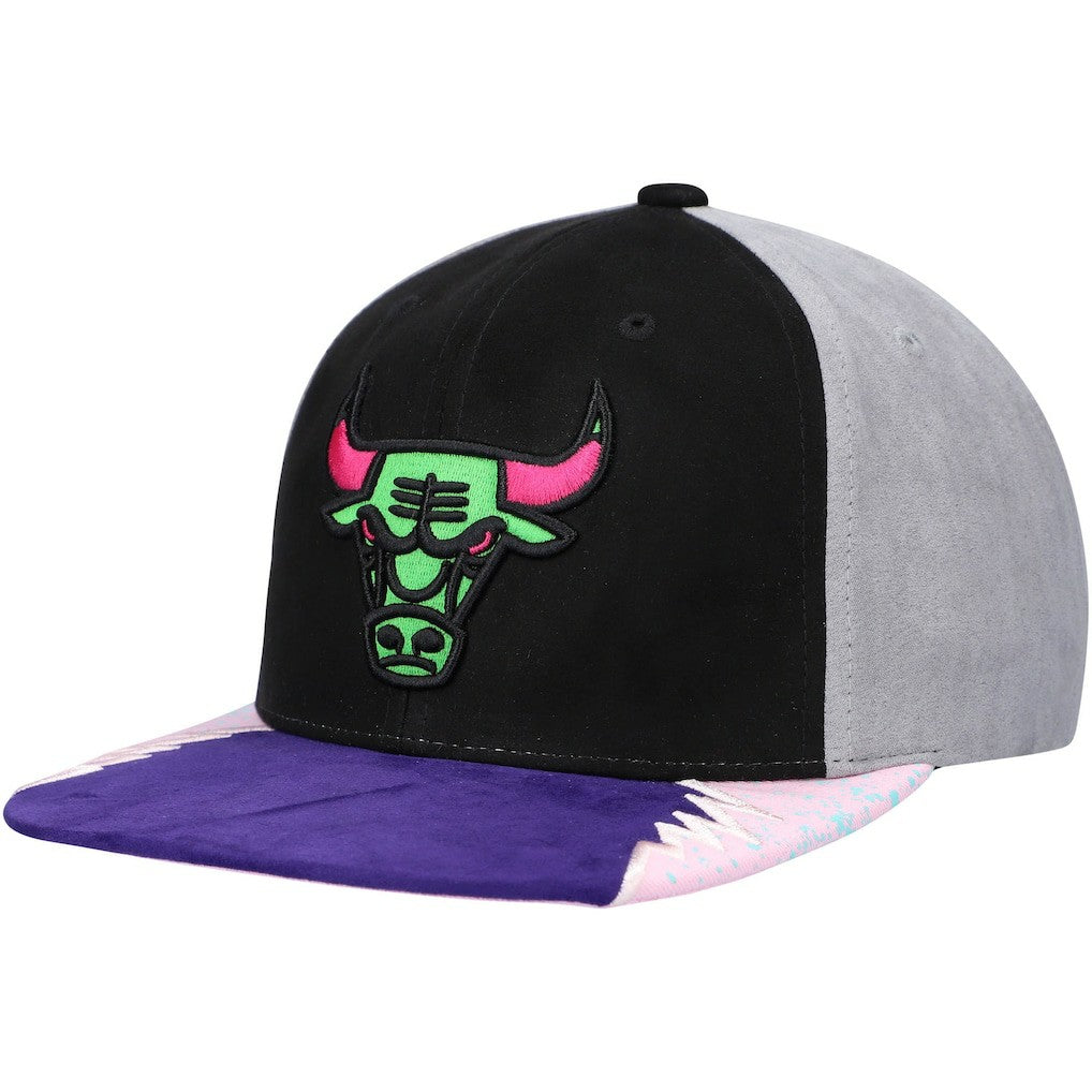 Black/Pink Chicago Bulls Day 5 Snapback Hat | NBA