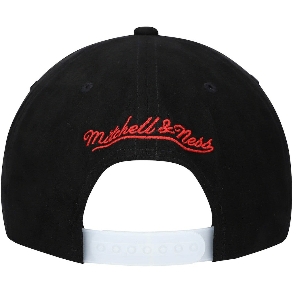 Silver/Gray Chicago Bulls Day 5 Snapback Hat | NBA