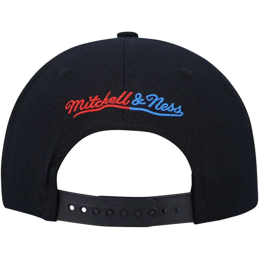 Black Chicago Bulls Day One Snapback Hat | NBA